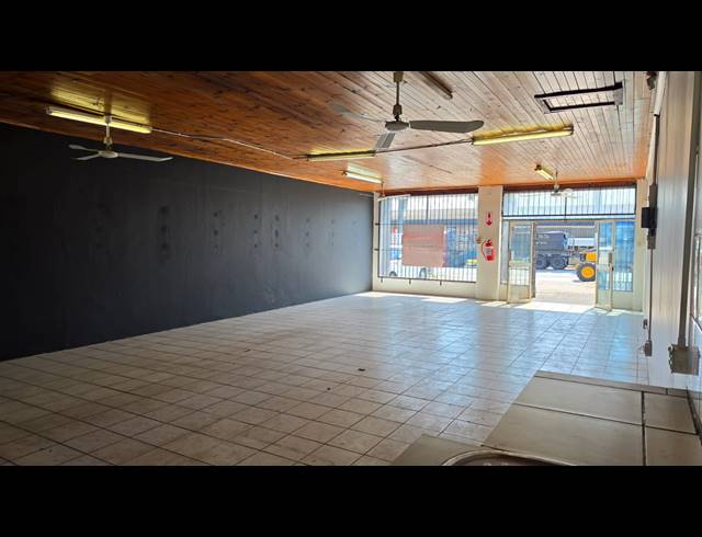 112M² RETAIL TO LET IN KULEKA